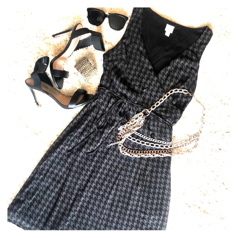Classic dress
